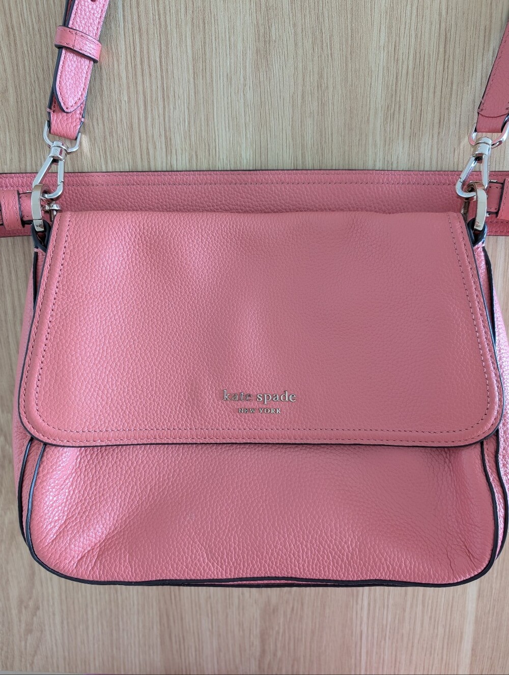 Kate Spade Pink Pebbled Leather Crossbody Bag - Picture 2 of 3